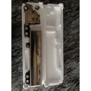 Tonkin Replicas 1/53 VOLVO 770 With 48’ Van Trailer Item: V770-C-VM-S1